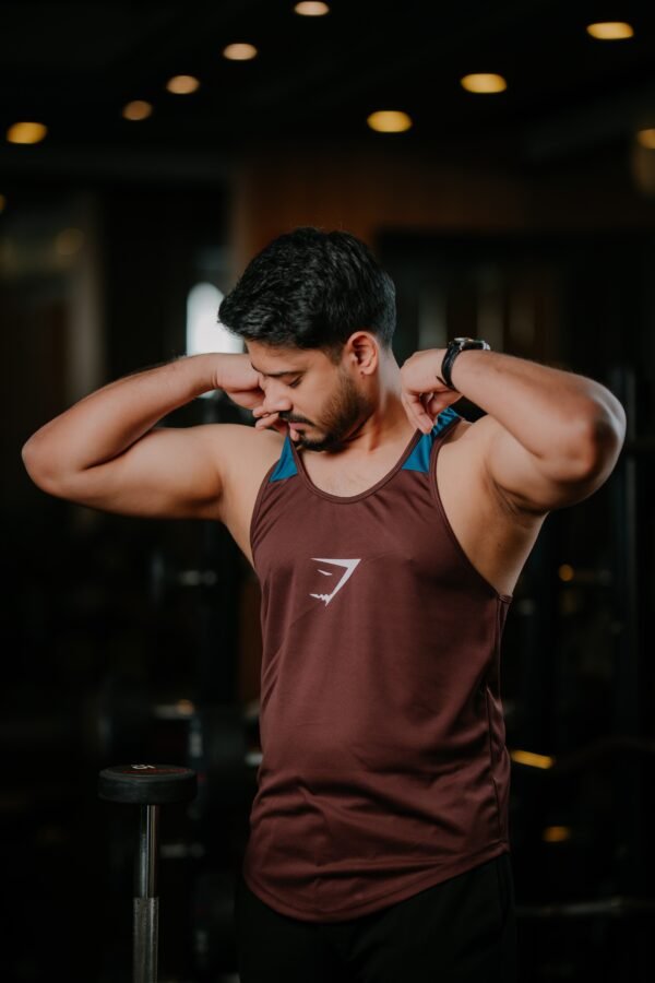 FITHOU Dual-Panel Mesh Performance Tank Top